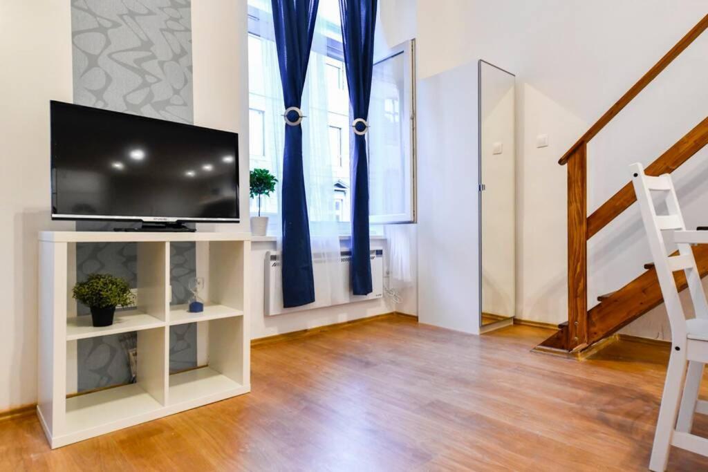 Cosy Two Bedroom Flat In Rottenbiller Str,sky Lejlighed